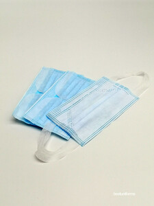 SURGICAL MASK