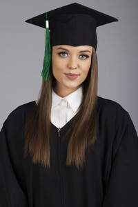 Graduation matt cap black